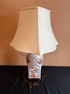 lot 103 image: Vintage Asian-Inspired Table Lamp with Custom Shade