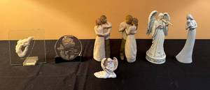 lot 129 image: Collection of 7 Decorative Figurines and Crystal Keepsakes - Inc Willow Tree Figurines