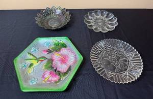 lot 138 image: Set of 3 Vintage Glass Bowls with Floral and Hummingbird Designs & 1 Glass Deviled Egg Tray