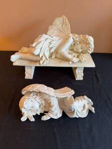 lot 150 image: Set of 2 Decorative Fairy and Angel Figurines