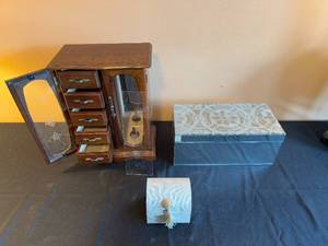 lot 152 image: Vintage Jewelry Box Set with Wooden and Glass Storage Options