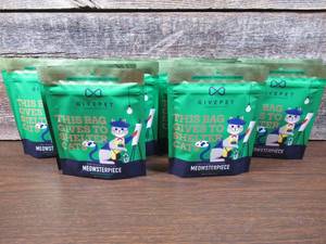 lot 1 image: Lot of 12 GivePet Freeze-Dried Cat Treats  Meowsterpiece Chicken Breast 1.25 oz