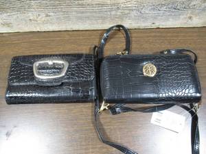 lot 137 image: Set of 2 Gator Skin Pattern Womens Wallets
