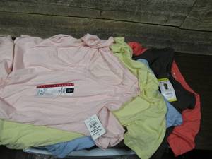 lot 154 image: Lot of 5 Members Mark  Womens T-Shirts