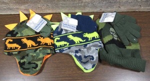 lot 155 image: Set of 3 Toddler Boys Hats & Mittens Sets