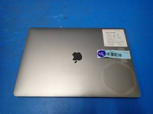 lot 25 image: Apple&nbspMacBookPro14,3 A1707 MPTR2LLA &nbspINTEL CORE I7-7920HQ 3 Ghz  16GB LPDDR3 RAM  500GB HDD  15.4 screen with 2880 x 1800 Resolution  Includes IOS  No Charger &nbsplight scratches on screen