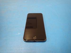 lot 43 image: Apple&nbspiphone 8 A1863  64GB of storage  Cellular Carrier Unlocked  Includes Charging Cable 
