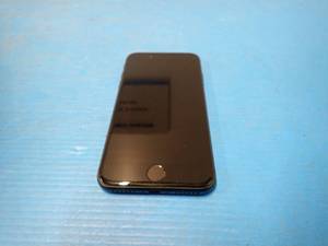 lot 44 image: Apple&nbspiphone 8 A1863  64GB of storage  Verizon Carrier Locked  Includes Charging Cable 