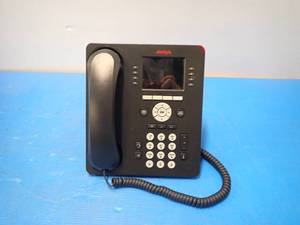 lot 52 image: Avaya&nbsp9611G Desk Phone
