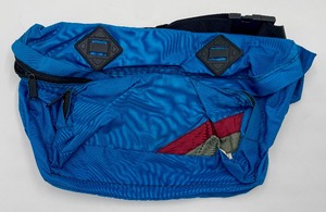lot 108 image: Vintage Fanny Pack - Caribou Mountaineering - Large Teal Blue