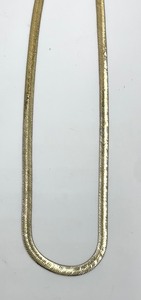 lot 141 image: Gold Tone Herringbone Necklace