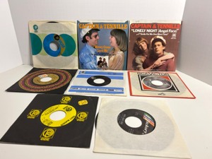 lot 53 image: Vintage Lot of 45s Records Including The Captain & Tennile, Scott McKenzie, The Newbeats & More - Qty 8