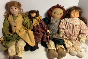 lot 57 image: Vintage Lot of Various DOLLS Including Fannie Turgeon, Folk Dolls Friends & More - Qty 4