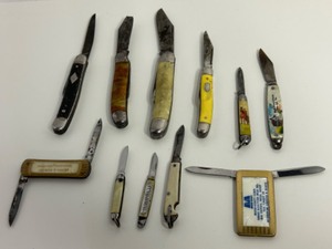 lot 79 image: Vintage Folding Pocket Knives Including Hammer Brand, Richards, Imperial & More