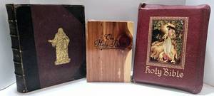 lot 222 image: Vintage Family & In Memory Holy Bibles & The Life of Jesus Christ Book 