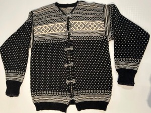 lot 80 image: DALE of NORWAY Fair Isle Wool Cardigan With Nordic Clasps Ladies M