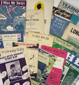 lot 147 image: AntiqueVintage  SHEET MUSIC  from 1916-1925, 30s 40s and 50s - QTY 18