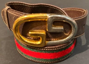 lot 7 image: Vintage GUCCI GG Two Tone Leather & Classic Red  Green Leather Lined BELT Made in Italy Serial#