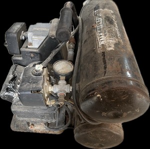 lot 161 image: AIR COMPRESSOR - Campbell Hausfeld Professional - 4 Gallon Capacity