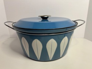 lot 12 image: Vtg CATHERINEHOLM Enamelware Blue White Lotus 8 Qt Casserole Dutch Oven Lid XL