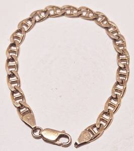 lot 281 image: Vintage Gold Plated 925 Sterling Silver ITALIAN Chain Bracelet
