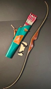 lot 197 image: Vintage Fred Bear Little Bear Glass Powered Recurve Bow AMO 48 20#  24,Aluminum Arrows & Quiver