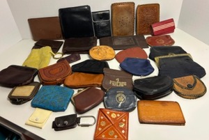 lot 94 image: Huge Lot of Leather Coin Purses, Wallets, Billfolds & More - Qty 32