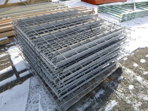 20 Pallet Racking 46 X 42 Wire Decks