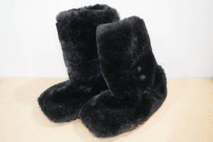 lot 13 image: Lauren Conrad Faux Fur Boots -Size 6-7