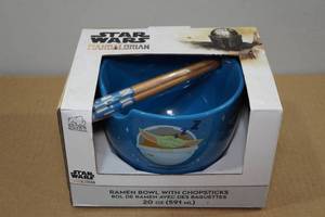 lot 30 image: Star Wars Ramen Bowl with Chopsticks