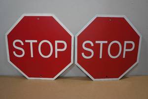 lot 89 image: 2 Stop Signs