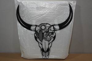 lot 92 image: Laser Cut Steel Bull Head Dcor