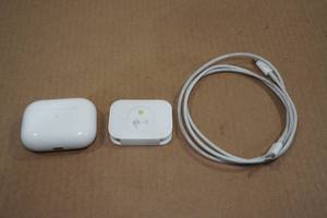 lot 114 image: Apple AirPods Pro Earbuds