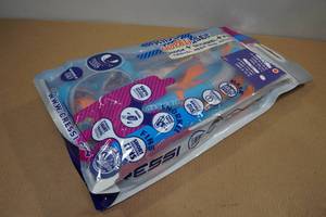 lot 139 image: Cressi Kids Snorkel Set -Fin Size SM