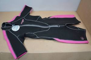 lot 146 image: Cressi Lido Womens 2mm Wetsuit -S2