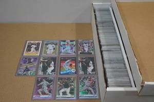 lot 160 image: Assorted Baseball Cards - Inserts, Numbered, Thomas Rookie