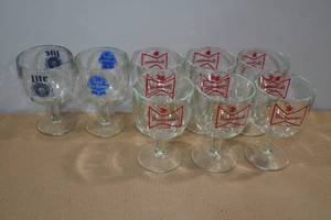 lot 199 image: 8 Beer Goblets - Budweiser, Lite, PBR