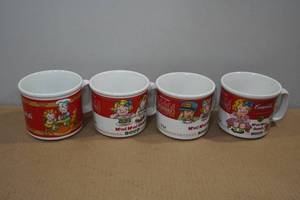 lot 218 image: 4 Campbells Soup Mugs