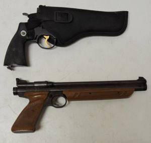 lot 14 image: (1) American Classic Crosman Air Guns (1) 177 CAL Pellet Gun (1) Black Holster