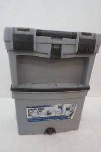 lot 230 image: tool box and contents