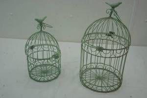 lot 251 image: Bird cages
