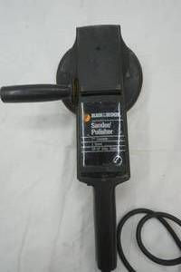 lot 266 image: Black & Decker sanderpolisher