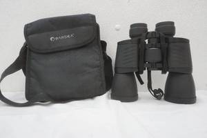lot 284 image: binoculars. Appear NEW. Barska