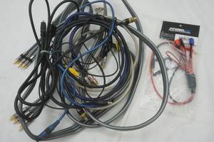 lot 308 image: HD video cablegaming cable lot