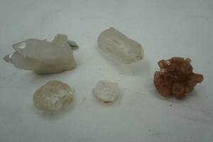 lot 318 image: Aragonite and other Crystals lot