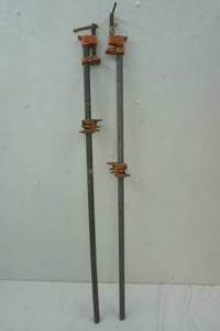 lot 372 image: Cast iron clamps  about 48