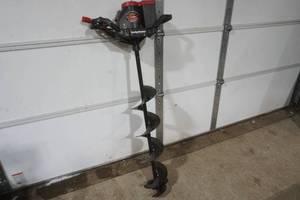 lot 392 image: Ice Auger 12000 DP StrikeMaster Electra Lazer