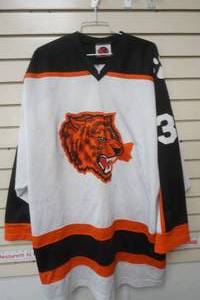 lot 404 image: Jersey, #36, XXL