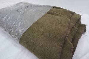 lot 438 image: wool army blanket