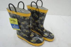 lot 442 image: waterproof mucking boots size 1. NEW Western Chief